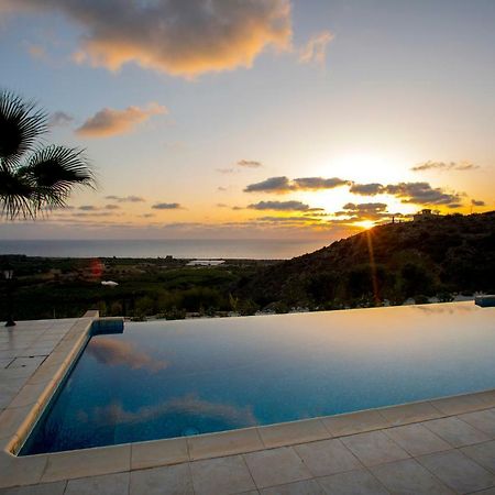 Villa Blue Jadeite Peyia Bagian luar foto