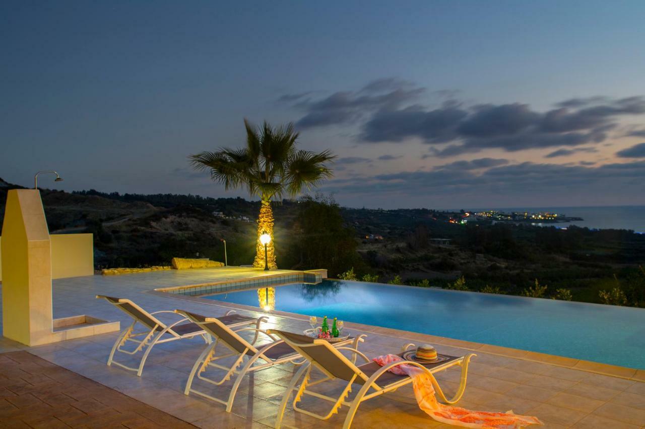 Villa Blue Jadeite Peyia Bagian luar foto