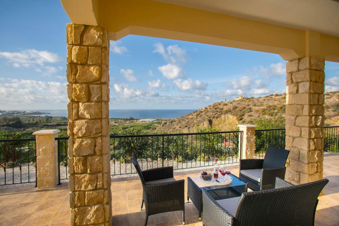Villa Blue Jadeite Peyia Bagian luar foto
