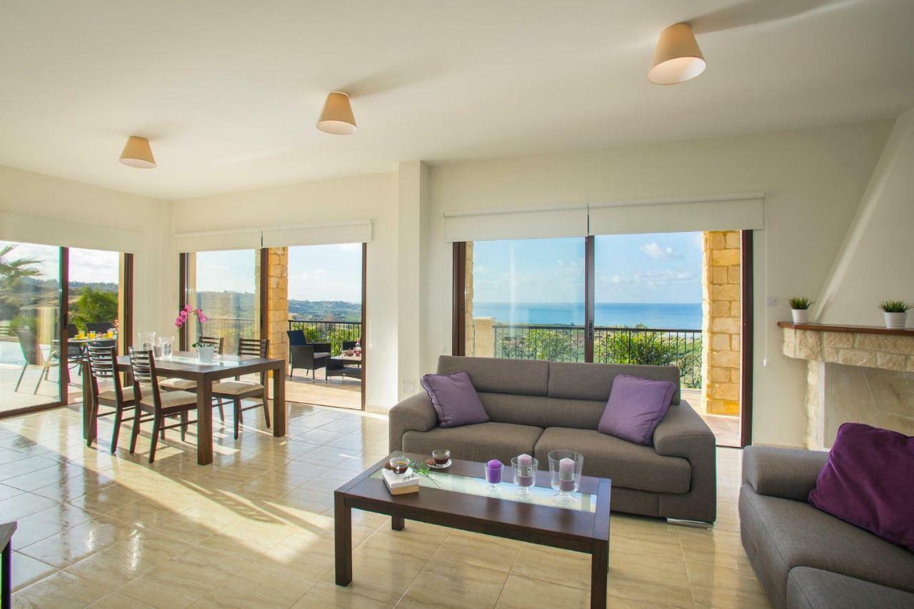 Villa Blue Jadeite Peyia Bagian luar foto
